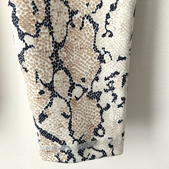 All Fenix Leggings S Neutral Python Print 7/8 Pull-on Active Athleisure - Picture 5 of 9